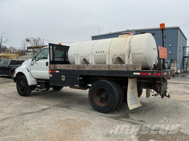 Ford F-650 Flatbed kamyonlar