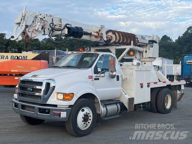 Ford F-750 Gezer sondaj kamyonları