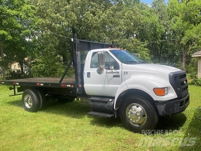 Ford F-750 Flatbed kamyonlar