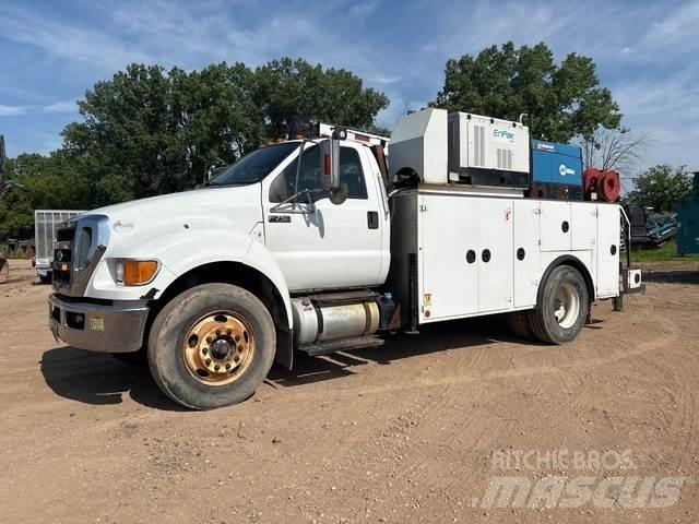 Ford F-750 Belediye / genel amaçli araçlar