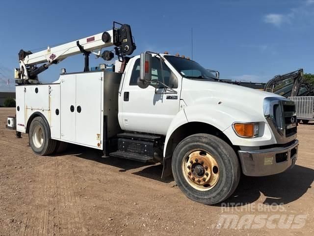 Ford F-750 Belediye / genel amaçli araçlar