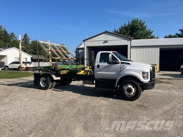 Ford F-750 Kabinler