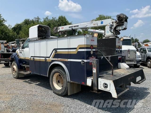 Ford F-750 Belediye / genel amaçli araçlar