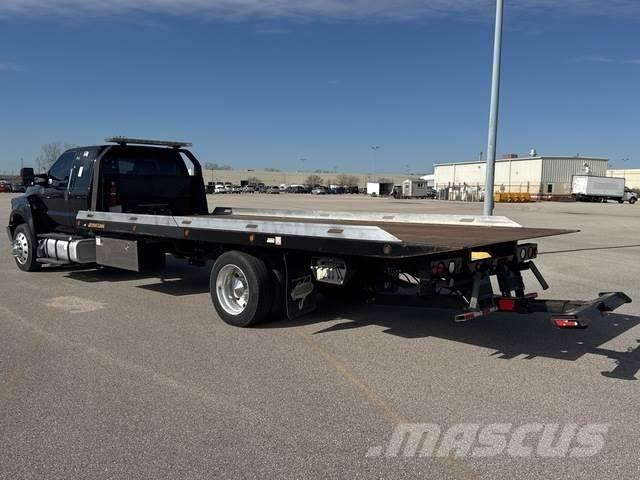 Ford F-750 Kurtaricilar