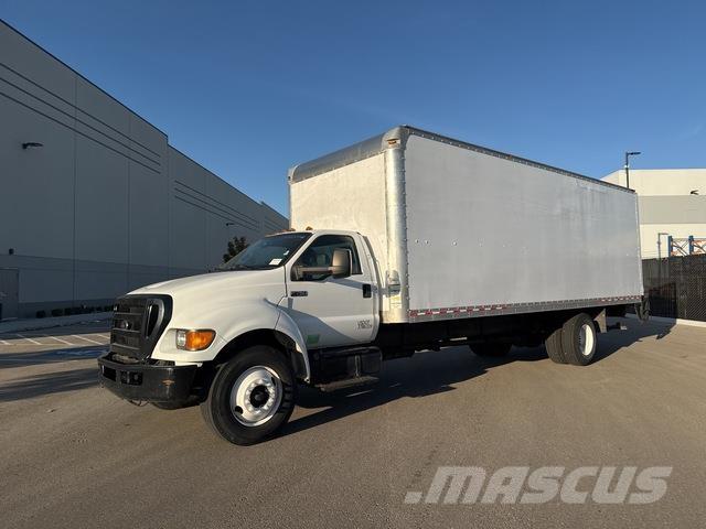 Ford F-750 Kapali kasa kamyonlar