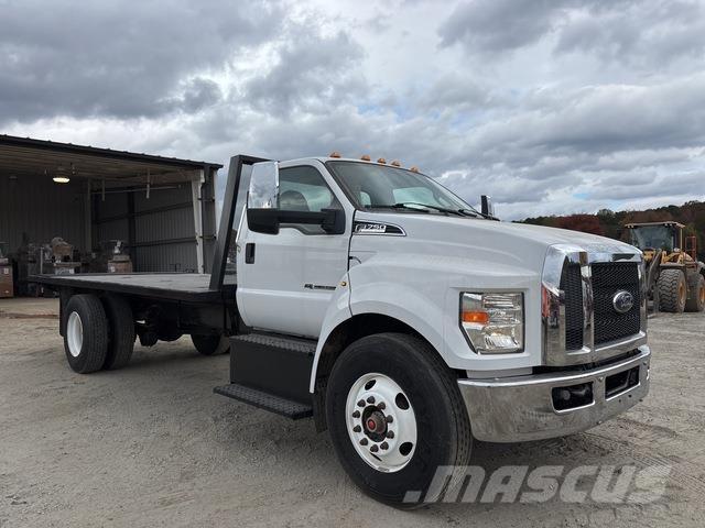 Ford F-750 Flatbed kamyonlar
