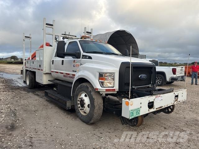 Ford F-750 XL Diger kamyonlar