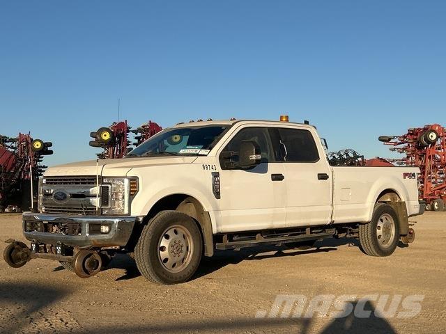 Ford F350 Pikaplar