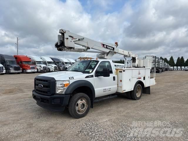 Ford F550 Araç üstü platformlar