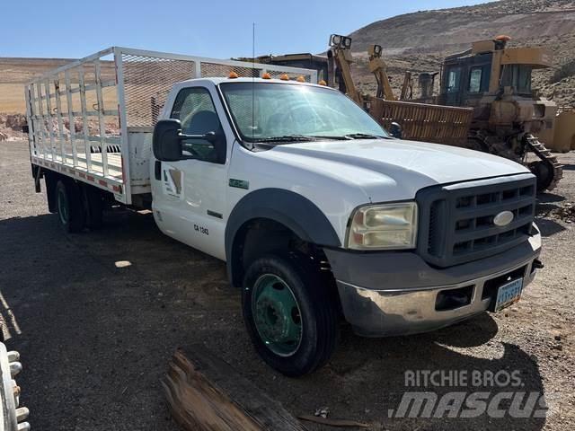Ford F550 Flatbed kamyonlar