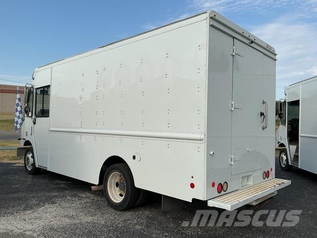 Ford F59 Kapali kasa kamyonetler