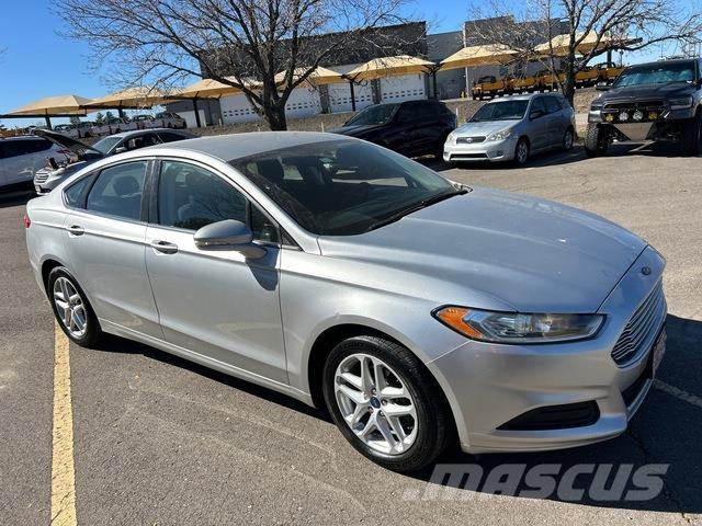 Ford Fusion Otomobiller