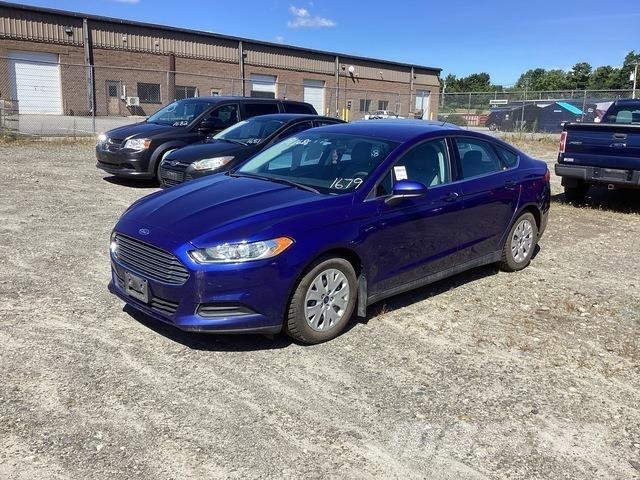 Ford Fusion S Otomobiller