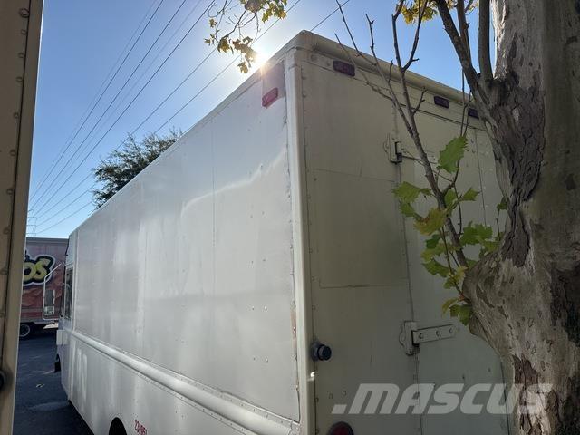 Ford GEN 1 Kapali kasa kamyonetler