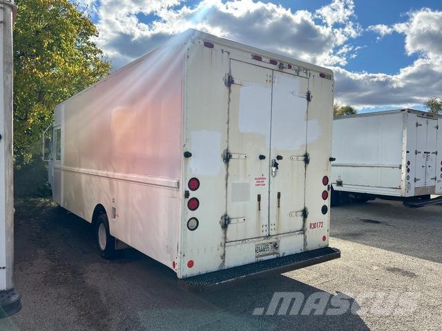 Ford GEN 1 Kapali kasa kamyonetler