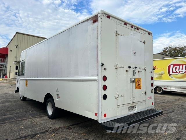 Ford GEN 1 Kapali kasa kamyonetler