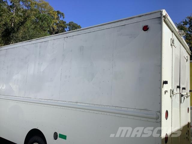 Ford Gen 1 Kapali kasa kamyonetler