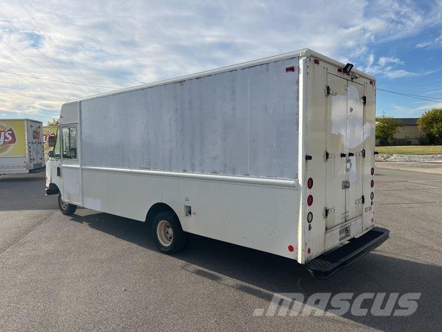 Ford Gen 1 Kapali kasa kamyonetler