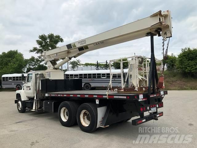 Ford L8000 Diger kamyonlar