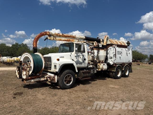 Ford LNT8000F Paletli ekskavatörler