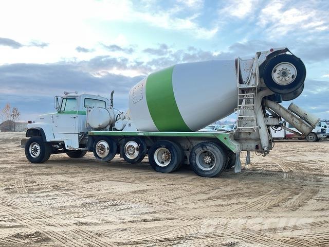 Ford LT9000 Diger kamyonlar