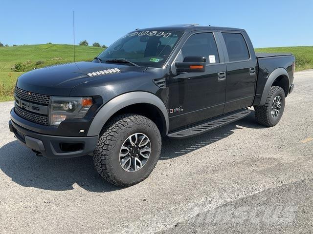 Ford Raptor Pikaplar