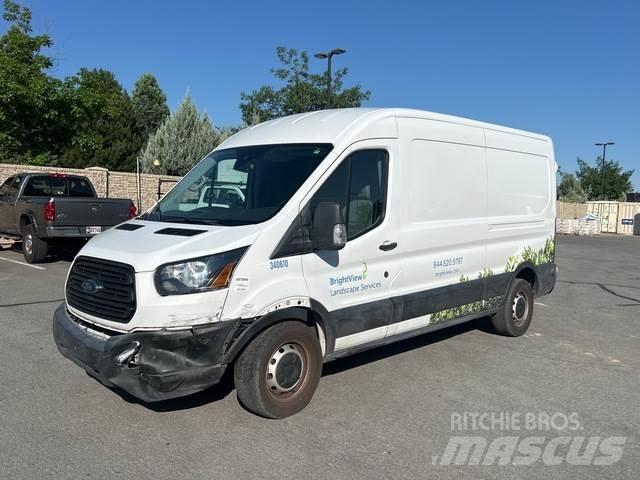 Ford Transit Panel vanlar