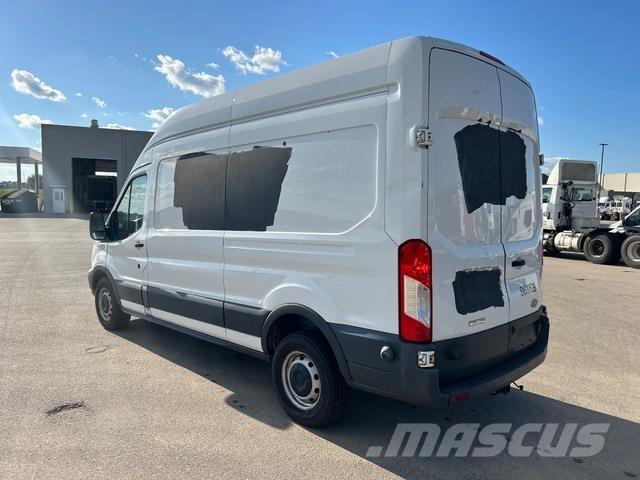 Ford Transit Panel vanlar