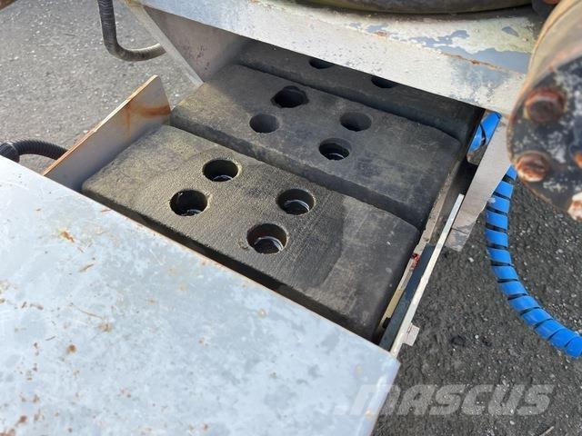  G & Z S400 Beton sericiler