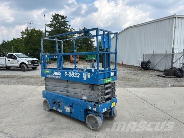 Genie GS-2632 Makasli platformlar