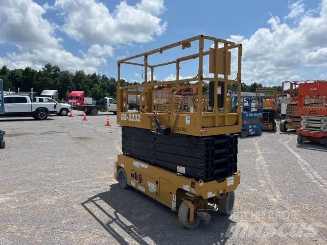 Genie GS-3232 Makasli platformlar