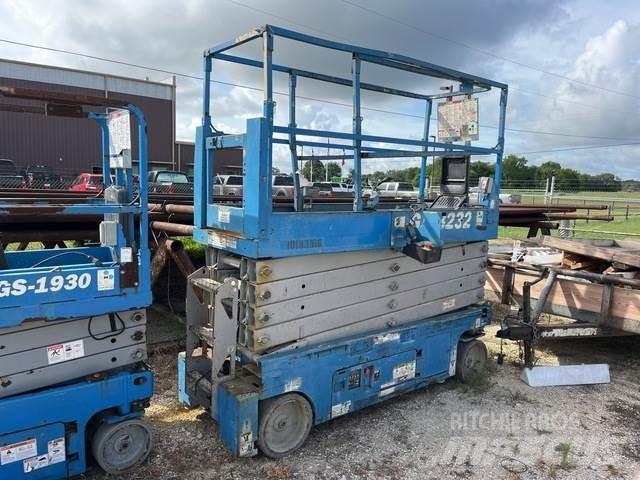 Genie GS-3232 Makasli platformlar
