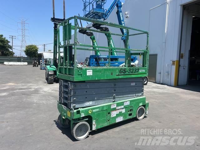 Genie GS-3232 Makasli platformlar