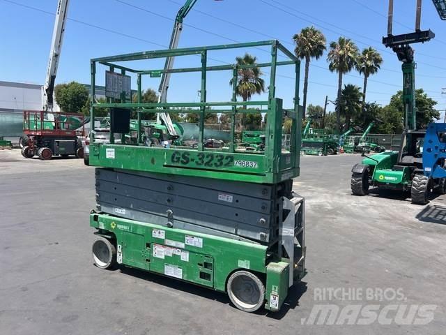 Genie GS-3232 Makasli platformlar