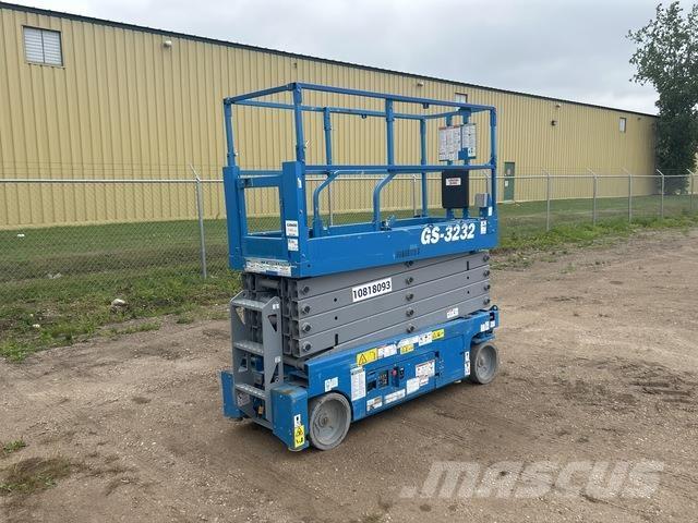 Genie GS-3232 Makasli platformlar