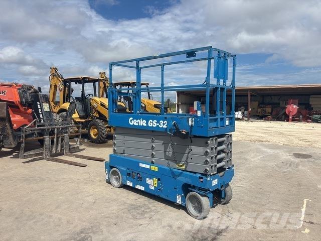 Genie GS-3232 Makasli platformlar