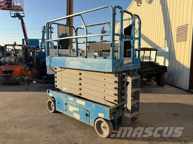 Genie GS-4047 Makasli platformlar