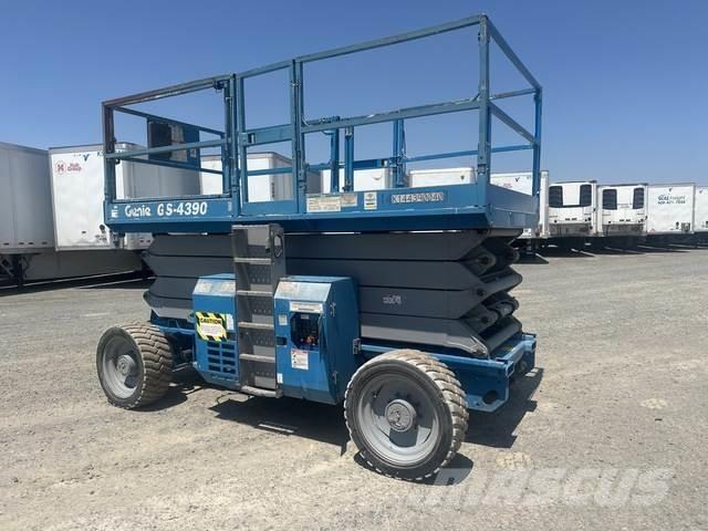 Genie GS-4390 Makasli platformlar