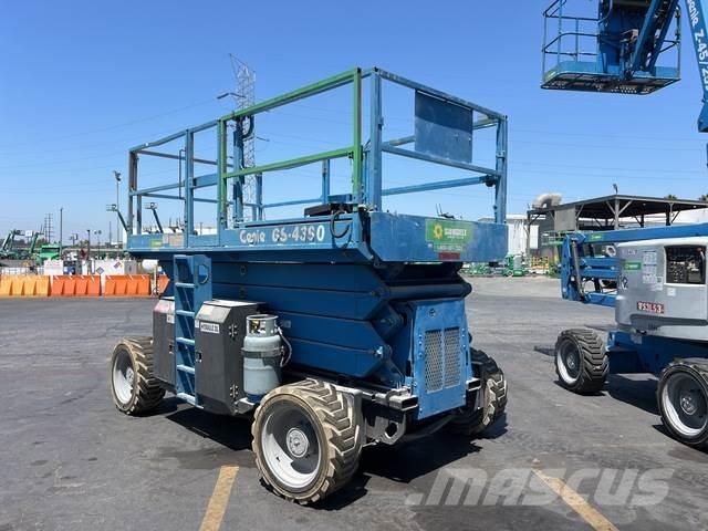 Genie GS-4390 Makasli platformlar