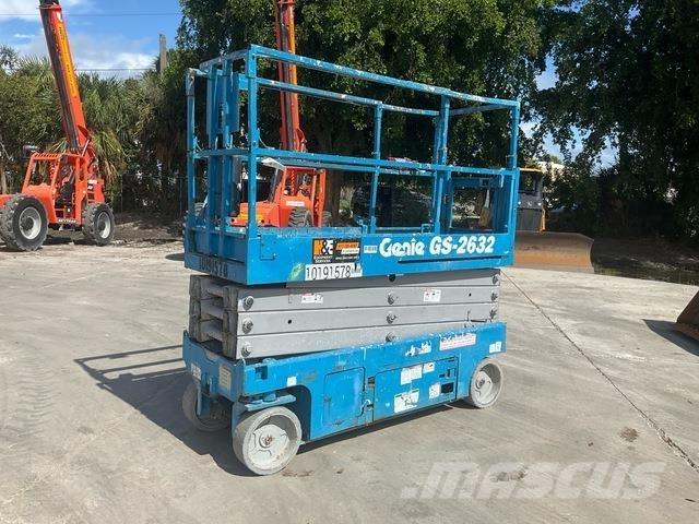 Genie GS2632 Makasli platformlar