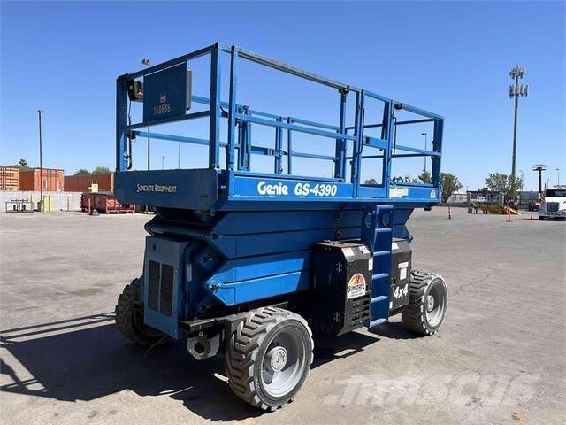 Genie GS4390RT Makasli platformlar
