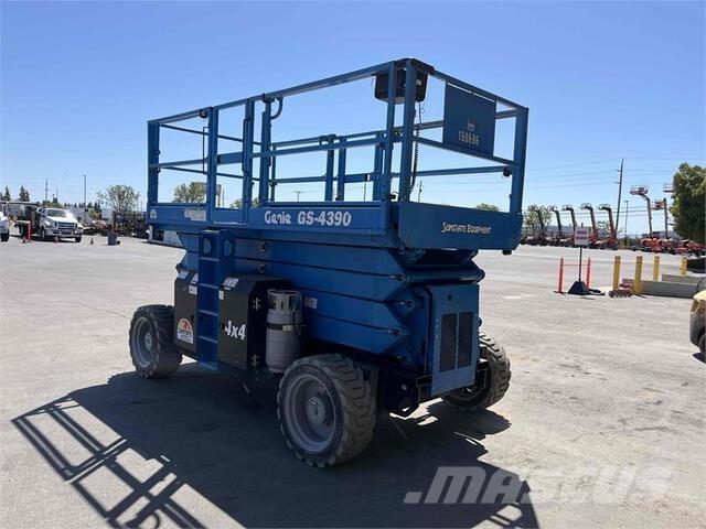 Genie GS4390RT Makasli platformlar