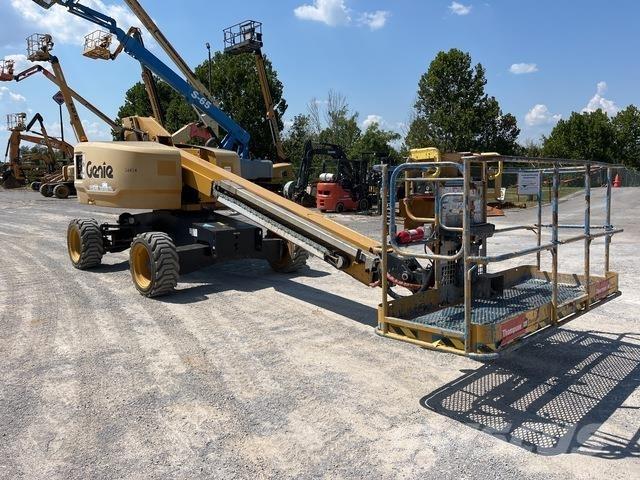 Genie S-40XC Teleskopik personel platformları