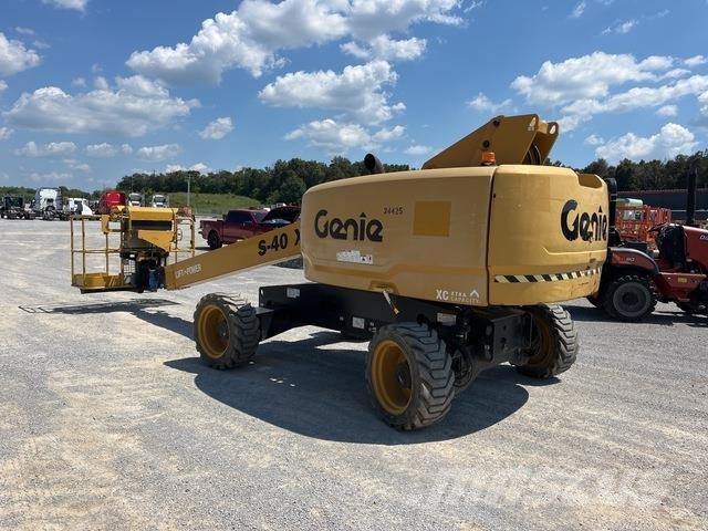 Genie S-40XC Teleskopik personel platformları