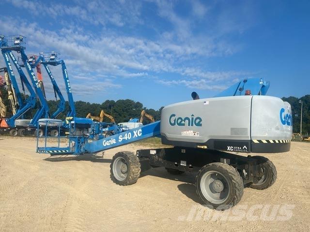 Genie S-40XC Teleskopik personel platformları
