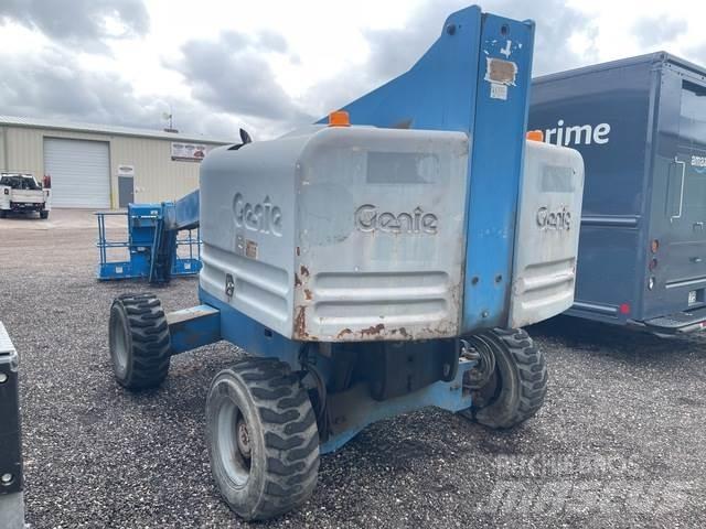 Genie S-45 Diger