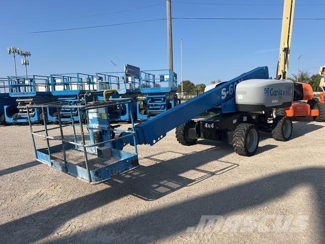 Genie S-60X Teleskopik personel platformları