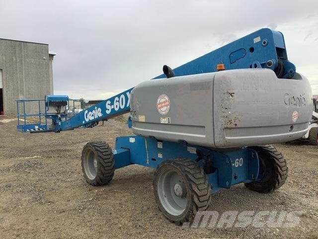 Genie S-60X Teleskopik personel platformları