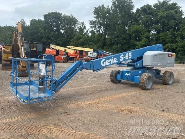 Genie S-65 Diger