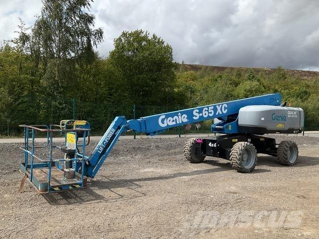 Genie S-65XC Teleskopik personel platformları